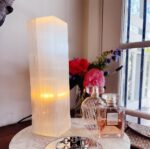 Selenite Square Lamp - Image 2