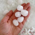 Mangano Calcite Tumbled Stone - Image 3