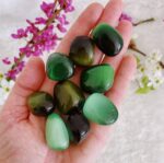 Cats Eye Green Tumbled Stone - Image 3