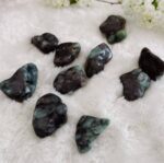 Emerald Tumbled Stone - Image 3