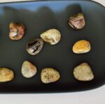 Green Garnet Tumbled Stone - Image 4