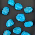 Blue Howlite Tumbled Stone - Image 3