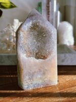 Aura Amethyst Point - Image 5