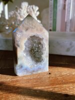 Aura Amethyst Point - Image 4